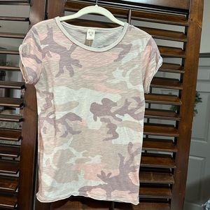 Free people pink camouflage crew neck short sleeve shirt camo multicolor top s